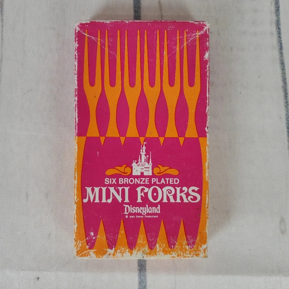 Vintage 60s Disneyland Mini Forks Bronze Plated Collectable - Picture 3 of 14